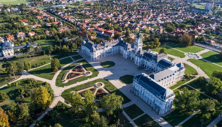 Das Schloss Festetics  in Keszthely. Balaton Plattensee Reisen